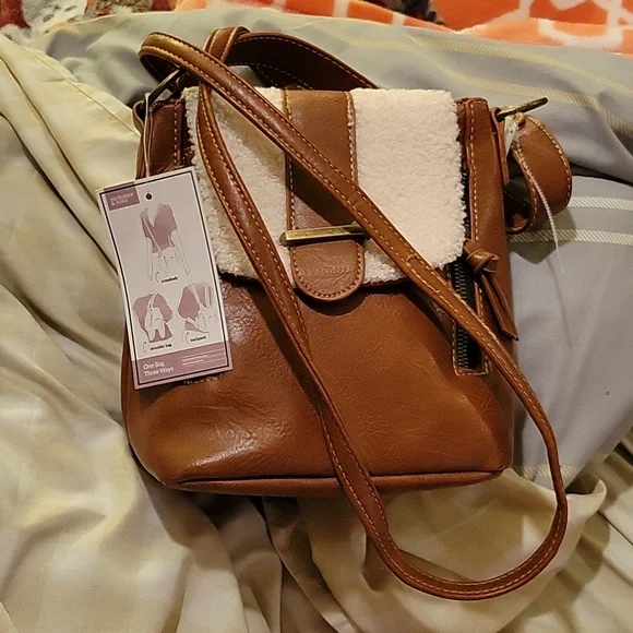 summer & rose | Bags | Summer And Rose Crossbody | Poshmark display picture 1